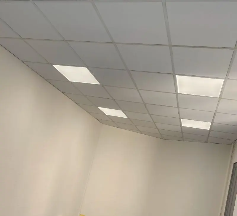 Installation éclairage LED pour bureau - Lumière confortable et ergonomique - ALB ELEC