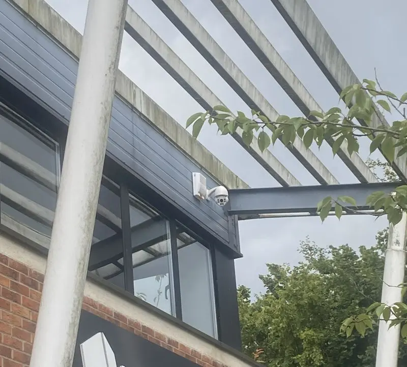 Installation caméras de surveillance - Sécurité intérieure/extérieure - ALB ELEC