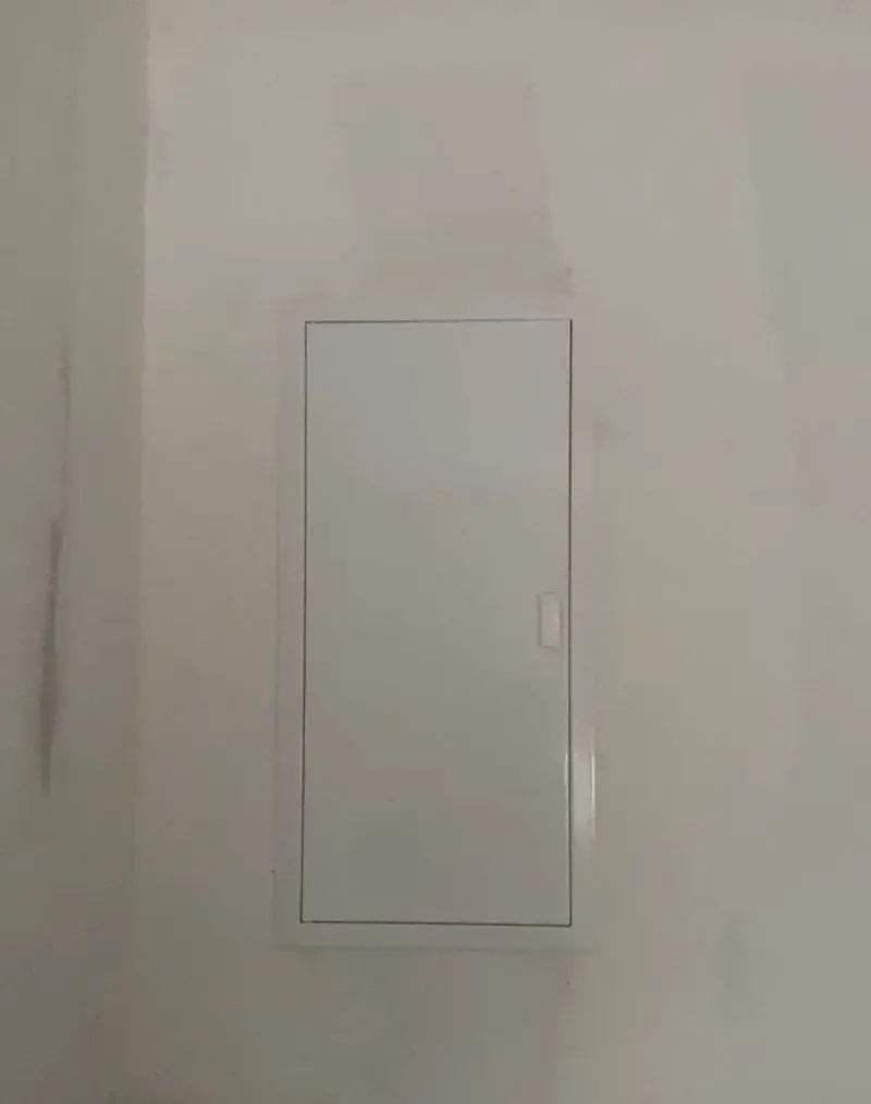 Tableau électrique encastré 4 rangées - Installation moderne et conforme NFC 15-100 - ALB ELEC